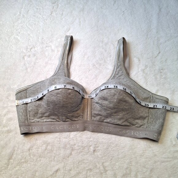 Cacique Wireless Bra Sz 42D Full Coverage Adjustable Straps Neutral Minimalist - Picture 4 of 8